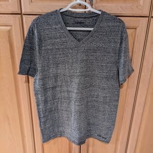 NWT Men's Heather Gray V-neck T-shirt